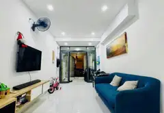 Nhà Riêng Sang Trọng Phú Nhuận Với Nội Thất Hoàn Thiện, Vị Trí Đắc Địa... Bán nhà riêng tại Phú Nhuận, Hồ Chí Minh 01