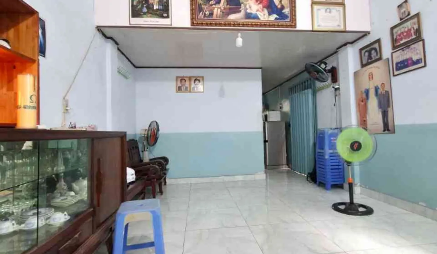 SÁT CHỢ NGUYỄN HƯNG GIÁP CX BẮC HẢI Q.10... Bán nhà riêng tại Tân Hòa, Hồ Chí Minh 01