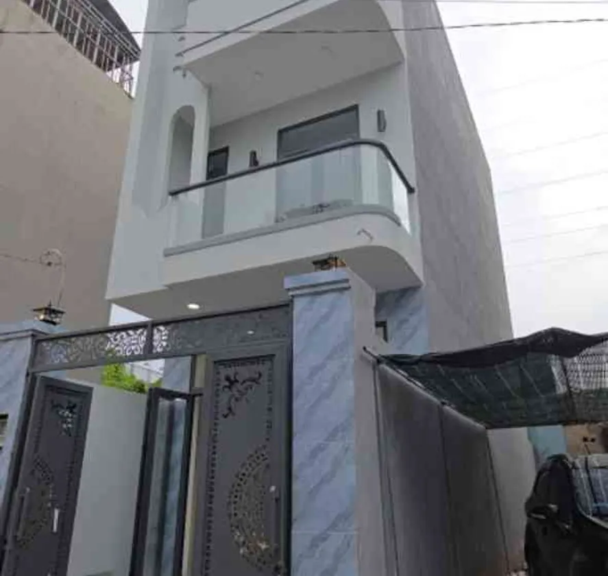 Nhà phố sang trọng ba tầng tại Long Phước Quận 9 với không gian thoáng đãng hướng Đông... Bán nhà mặt phố tại Long Phước, Hồ Chí Minh 01