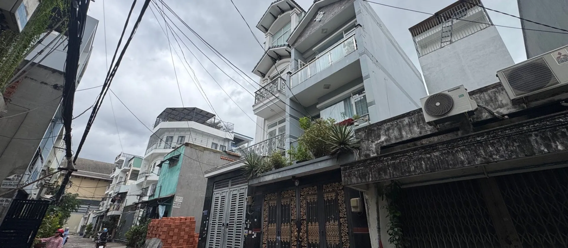 Bán nhà riêng 2 tầng 40m² tại phường An Lạc, Bình Tân, giá 4.6 tỷ... Bán nhà riêng tại An Lạc, Hồ Chí Minh 01