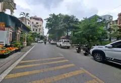 BÁN ĐẤT NGUYỄN VĂN CỪ 96M2- MT 3.7m- NGÕ TO NHƯ PHỐ - KINH DOANH - 34.8 Tỷ... Bán nhà riêng tại Bồ Đề, Hà Nội 02