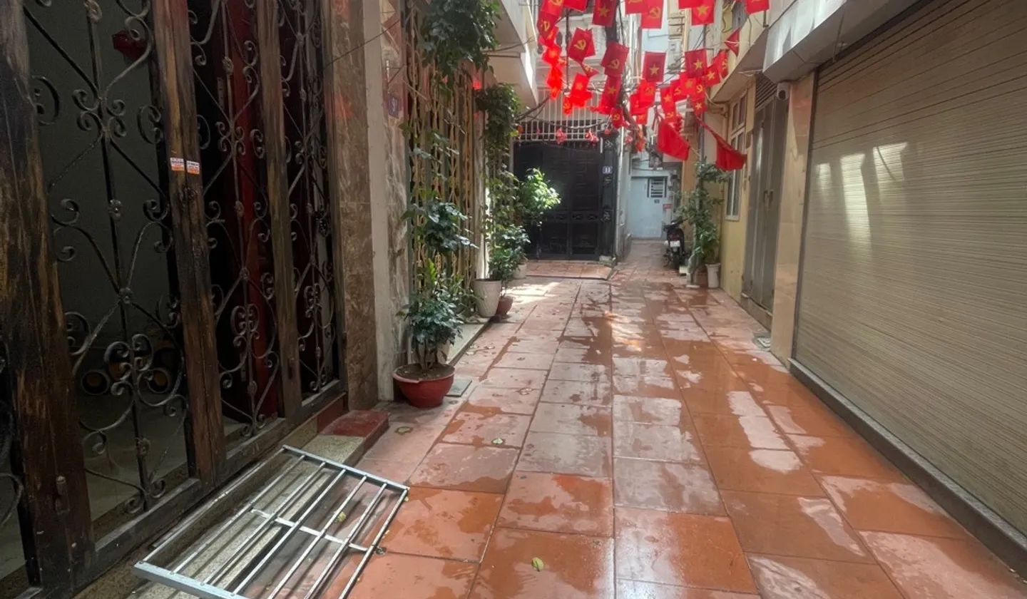 ĐỊNH CÔNG BÁN NHÀ -GÀ ĐẺ TRỨNG VÀNG - 9 CĂN HỘ CHO THUÊ, DÒNG TIỀN 40 TRIỆU/THÁNG ngõ Rộng Dân đông... Bán nhà riêng tại Định Công, Hà Nội 01
