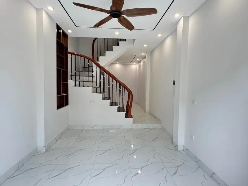 Nhà 4 tầng hiện đại gần tiện ích xã hội... Bán nhà riêng tại Nam Phù, Hà Nội 01