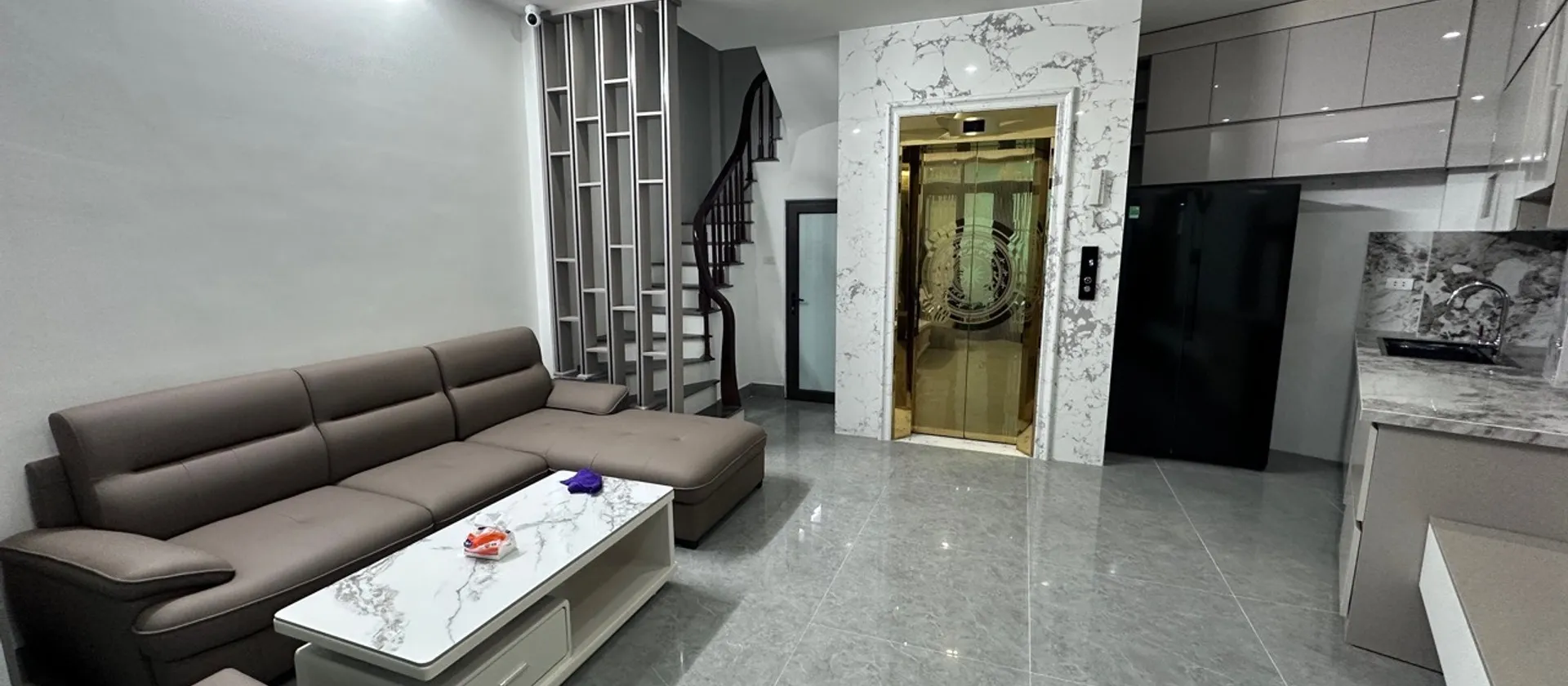 Bán nhà riêngTrần Khát Chân, Hai Bà Trưng, diện tích 41m²x5T, đầy đủ nội thất, có thang máy... Bán nhà riêng tại Hai Bà Trưng, Hà Nội 01