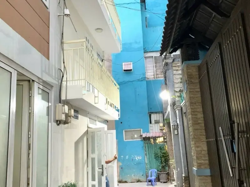 Nhà phố nhỏ xinh trung tâm Quận 3, góc thoáng mát... Bán nhà riêng tại Nhiêu Lộc, Hồ Chí Minh 01