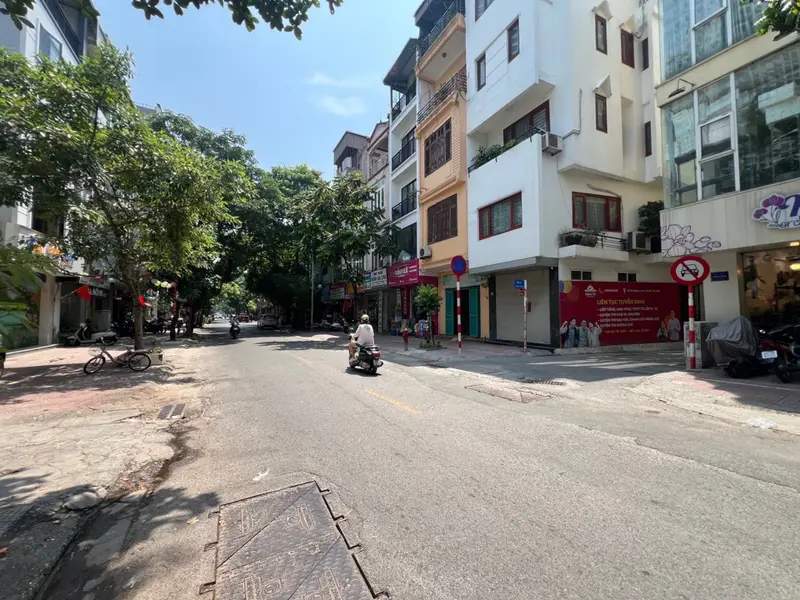 Bán nhà 8 tầng, 78m² tại Long Biên, hướng tây nam, giá 30 tỷ đồng... Bán nhà riêng tại Bồ Đề, Hà Nội 01