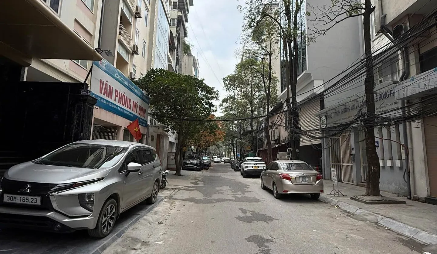Lê Đức Thọ–Tòa nhà văn phòng 11 tầng, dòng tiền 2,4 tỷ/năm–Tài sản truyền đời giá TL... Bán văn phòng tại Từ Liêm, Hà Nội 01