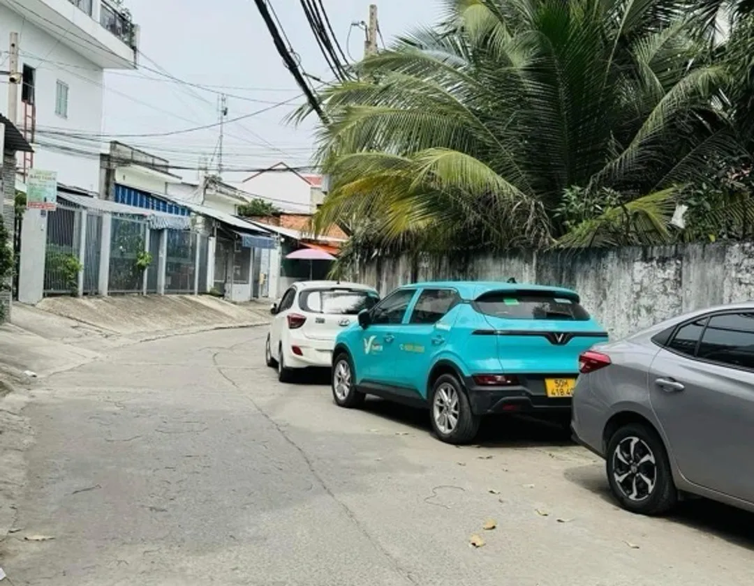 Biệt thự 4 tầng thang máy ngay trung tâm Bình Tân, hẻm xe tải ngủ trong nhà... Bán nhà riêng tại Bình Trị Đông, Hồ Chí Minh 01