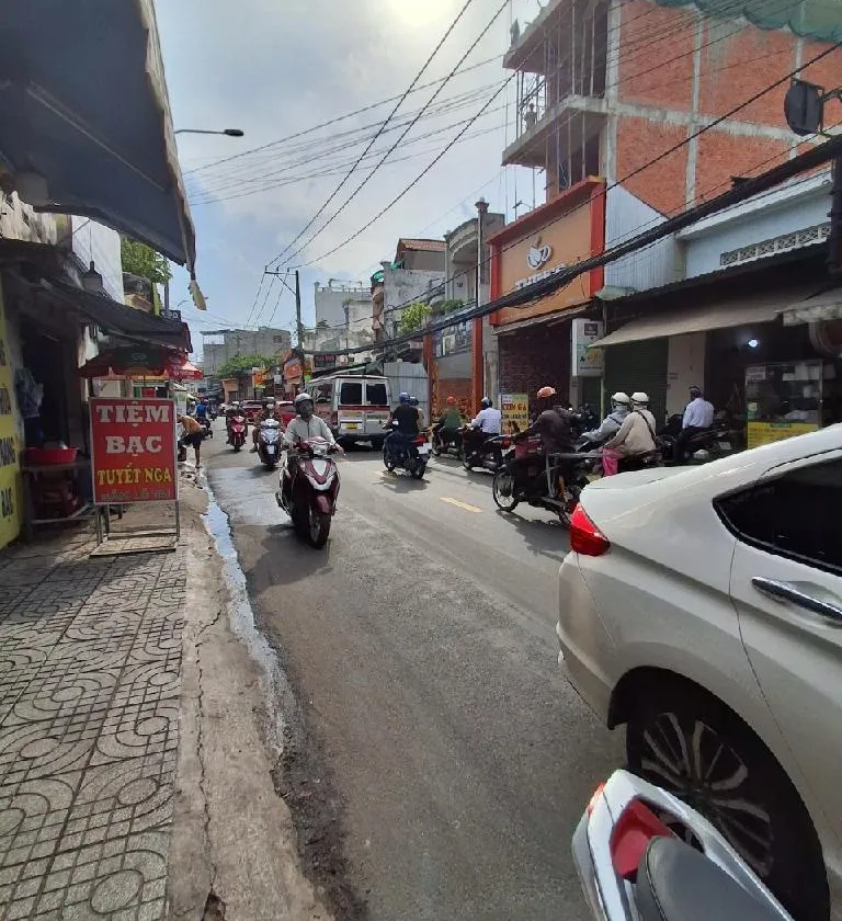 Bán nhà mặt Đông Bắc 620m full thổ, cv Phần mềm Quang Trung, Q12... Bán nhà mặt phố tại Trung Mỹ Tây, Hồ Chí Minh 01