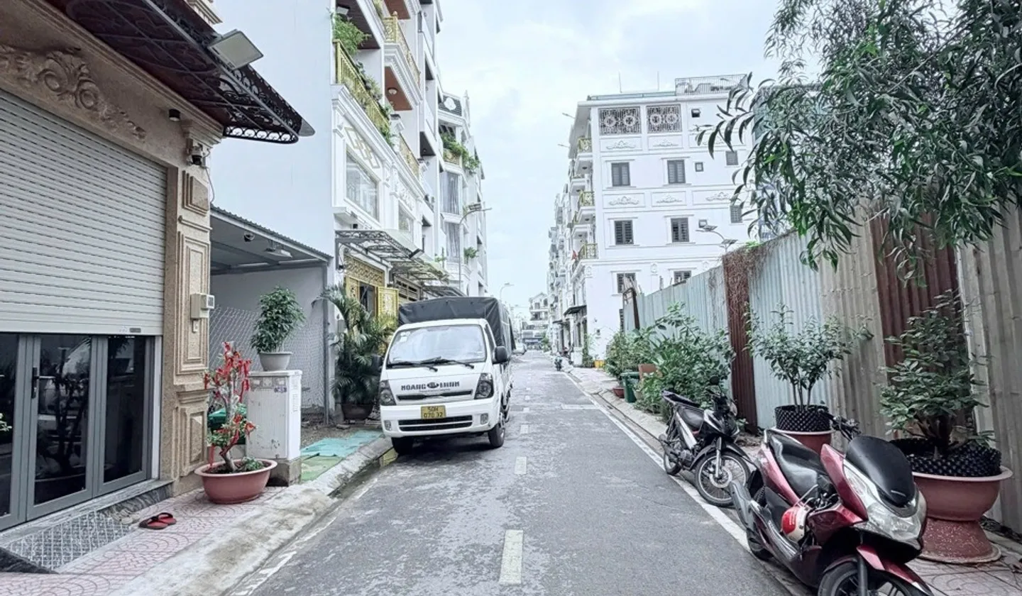 Cơ hội sở hữu nhà lô góc 2 mặt tiền 6 tầng mới tinh tại Bình Tân giá tốt... Bán nhà riêng tại Bình Hưng Hòa, Hồ Chí Minh 01