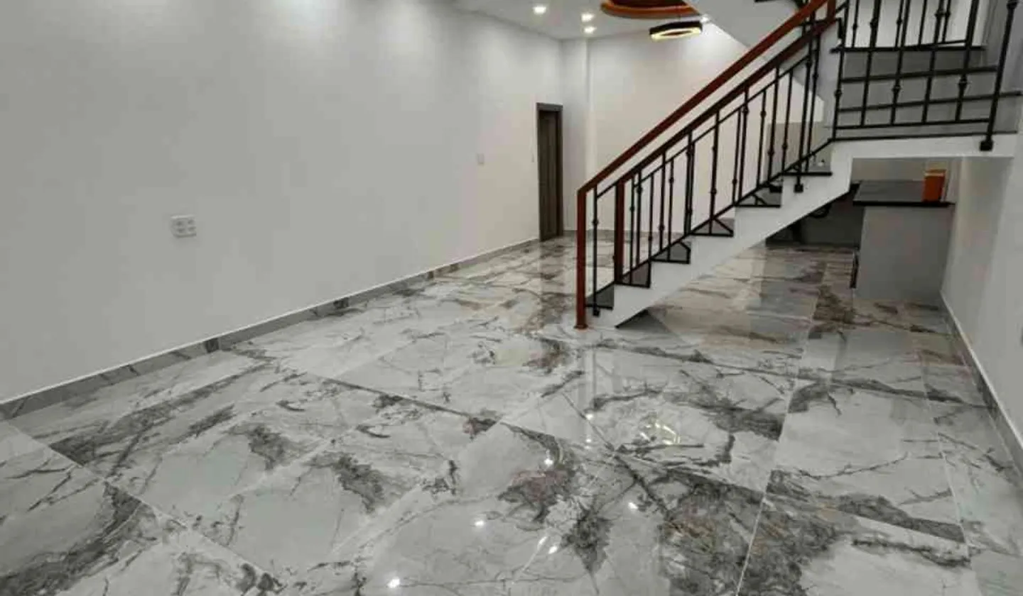 Nhà riêng 2 tầng, diện tích 42m2, hẻm thông thoáng tại Phạm Văn Hai... Bán nhà riêng tại Tân Sơn Nhất, Hồ Chí Minh 01