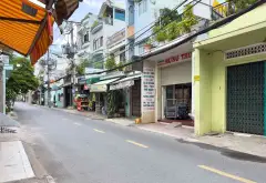 NHÀ ĐẸP MT HỒNG LẠC – NỞ HẬU 8M – NỘI THẤT GỖ TỰ NHIÊN CỰC CHẤT – CÓ SÂN ÔTÔ RIÊNG... Bán nhà mặt phố tại Bảy Hiền, Hồ Chí Minh 01