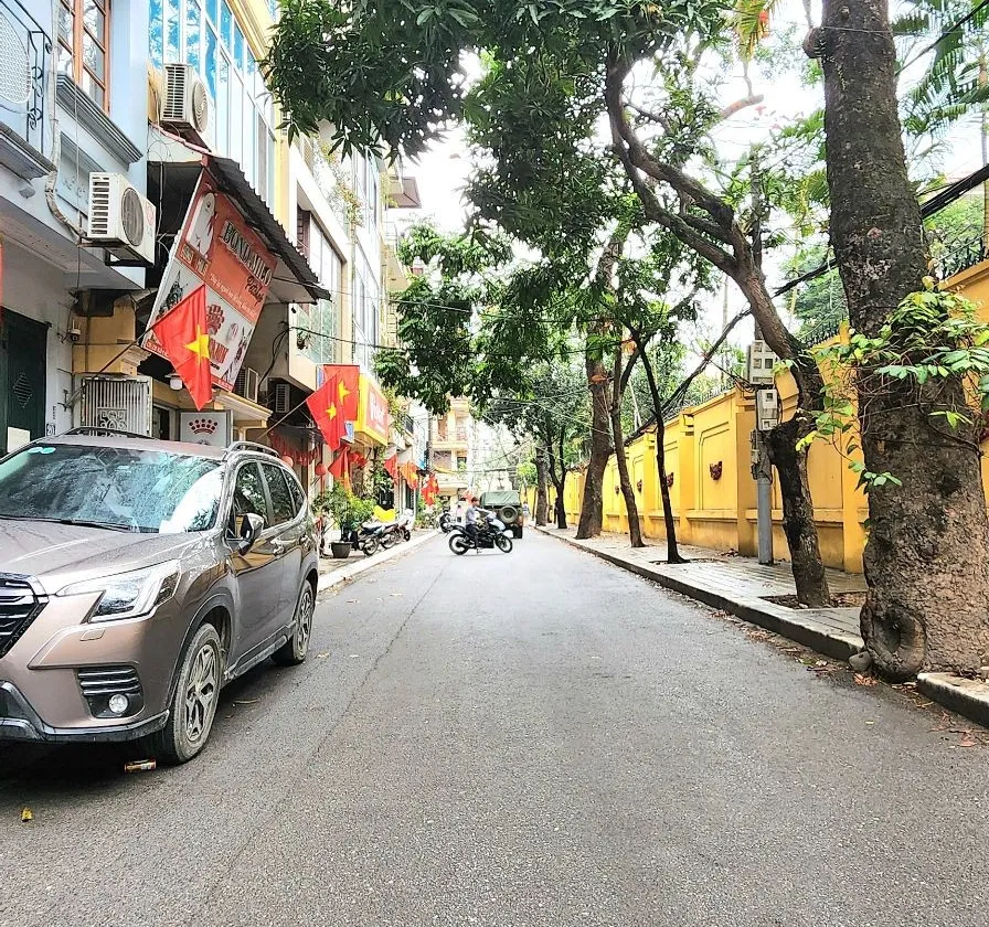 BÁN NHÀ PHỐ NGUYỄN TRI PHƯƠNG - 1 MẶT PHỐ 1 MẶT NGÕ - 61M2 - 6M MẶT TIỀN - 5 TẦNG VỈA HÈ Ô TÔ TRÁNH... Bán nhà riêng tại Ba Đình, Hà Nội 01