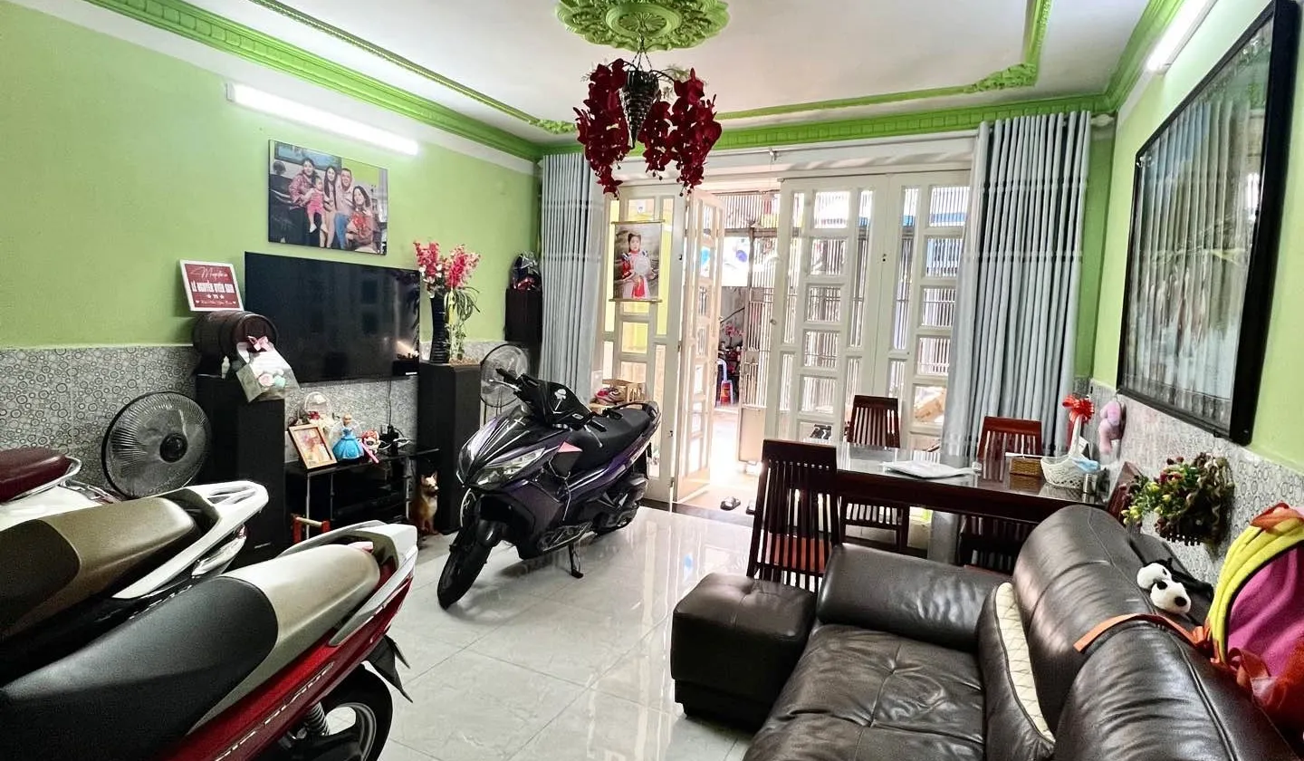 Bán nhà 2 tầng Tân Hoá, 70m2, 3 phòng ngủ, giá 6.7 tỷ... Bán nhà riêng tại Phú Lâm, Hồ Chí Minh 01