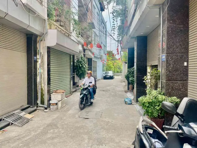 Nhà 3,5 tầng ô tô vào được tại trung tâm Hồ Sen... Bán nhà riêng tại Lê Chân, Hải Phòng 01