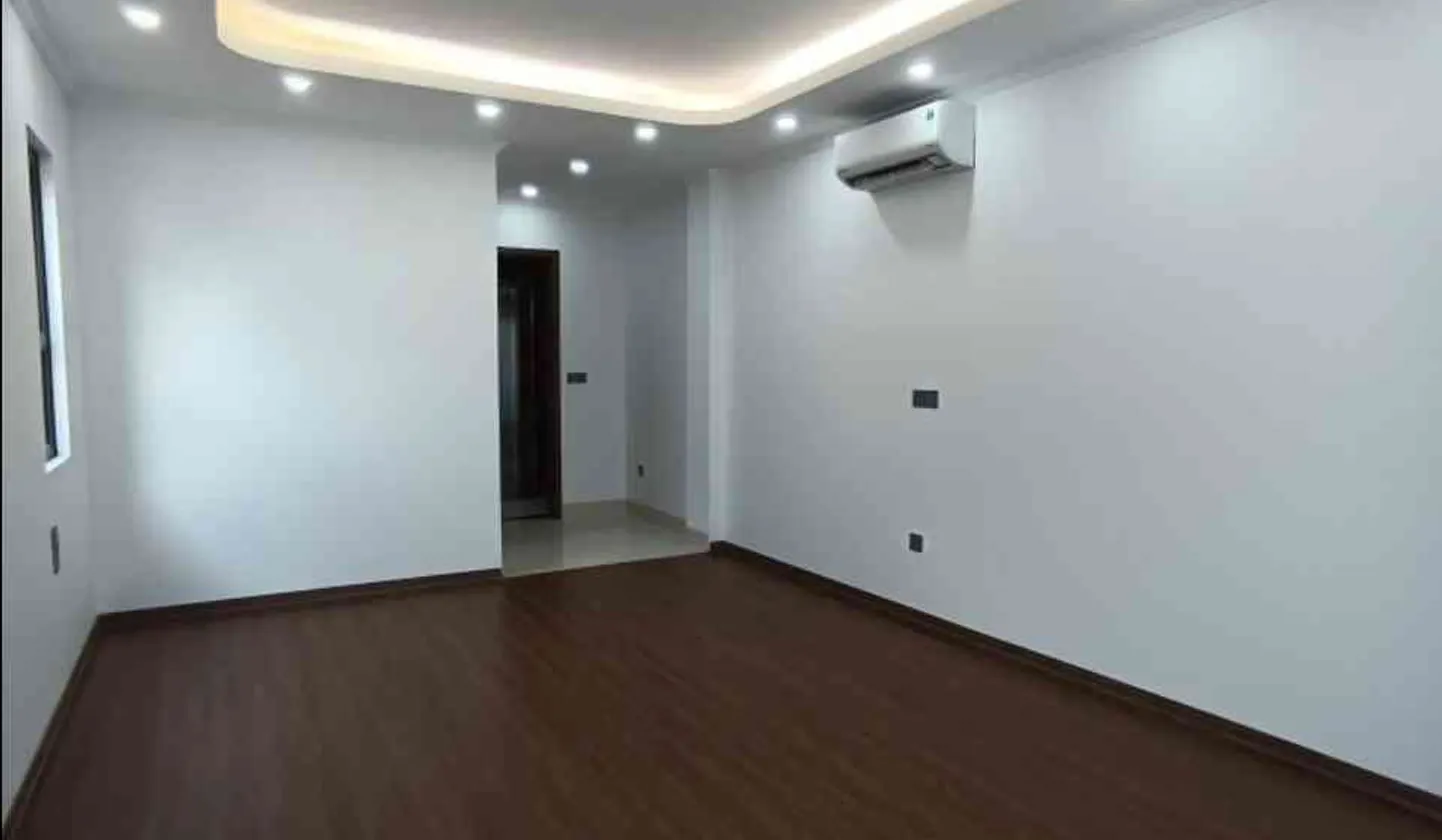 Nhà 8 tầng mới xây ngay Hoàng Hoa Thám – Thang máy xịn, thiết kế thông sàn... Bán nhà riêng tại Ngọc Hà, Hà Nội 01