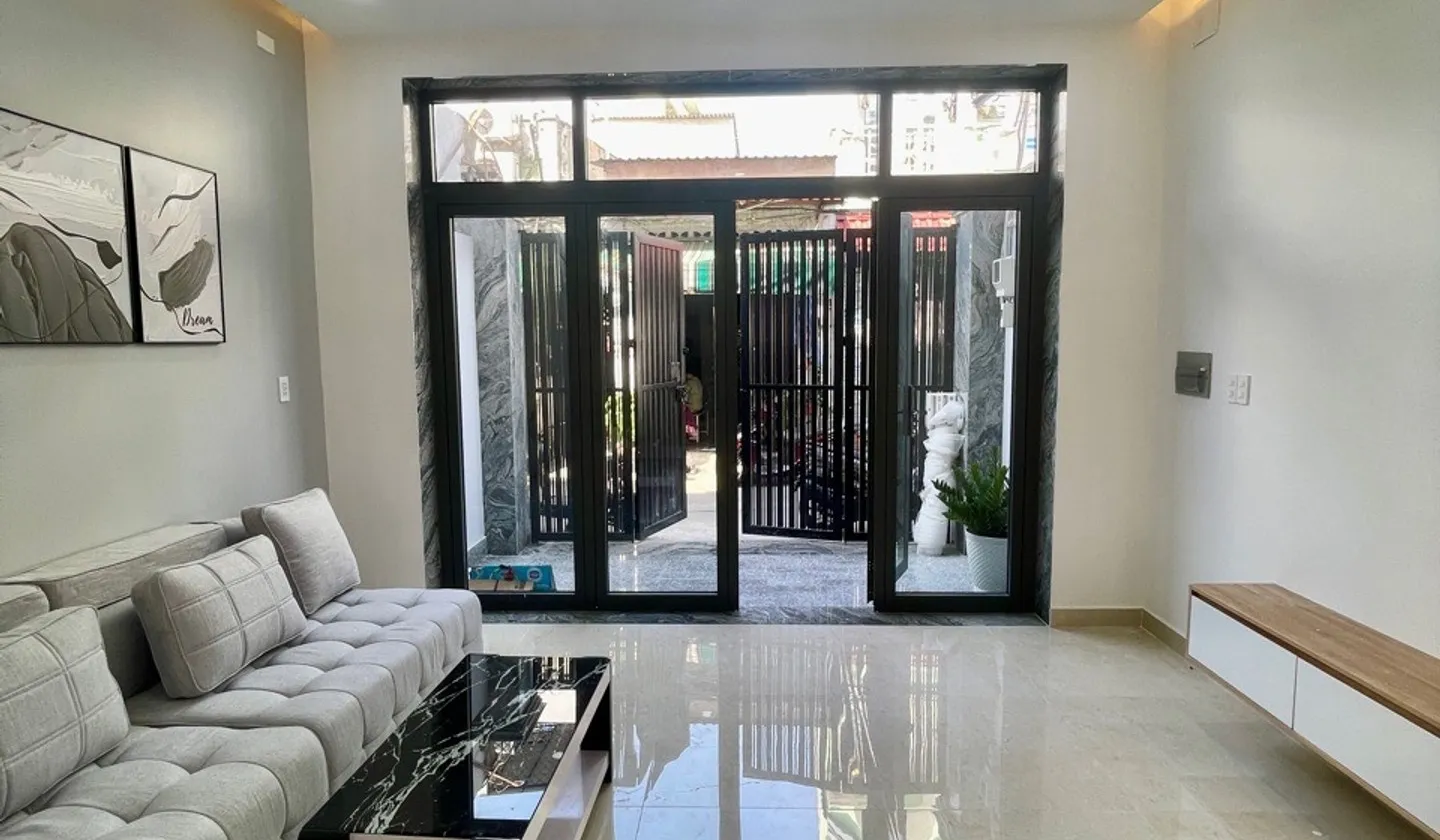 Nhà 2 tầng, hai mặt hẻm xe hơi phường Tân Thới Nhất... Bán nhà riêng tại Đông Hưng Thuận, Hồ Chí Minh 01