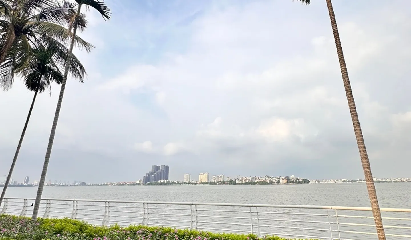 Bán nhà riêng 7 tầng gần Hồ Tây, Võng Thị, thiết kế hiện đại, thang máy, nội thất đầy đủ... Bán nhà riêng tại Tây Hồ, Hà Nội 01