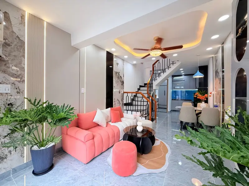 Bán nhà 2 tầng 3PN tại Phường 11 Bình Thạnh diện tích 36m² giá 6,39 tỷ... Bán nhà riêng tại Bình Lợi Trung, Hồ Chí Minh 01