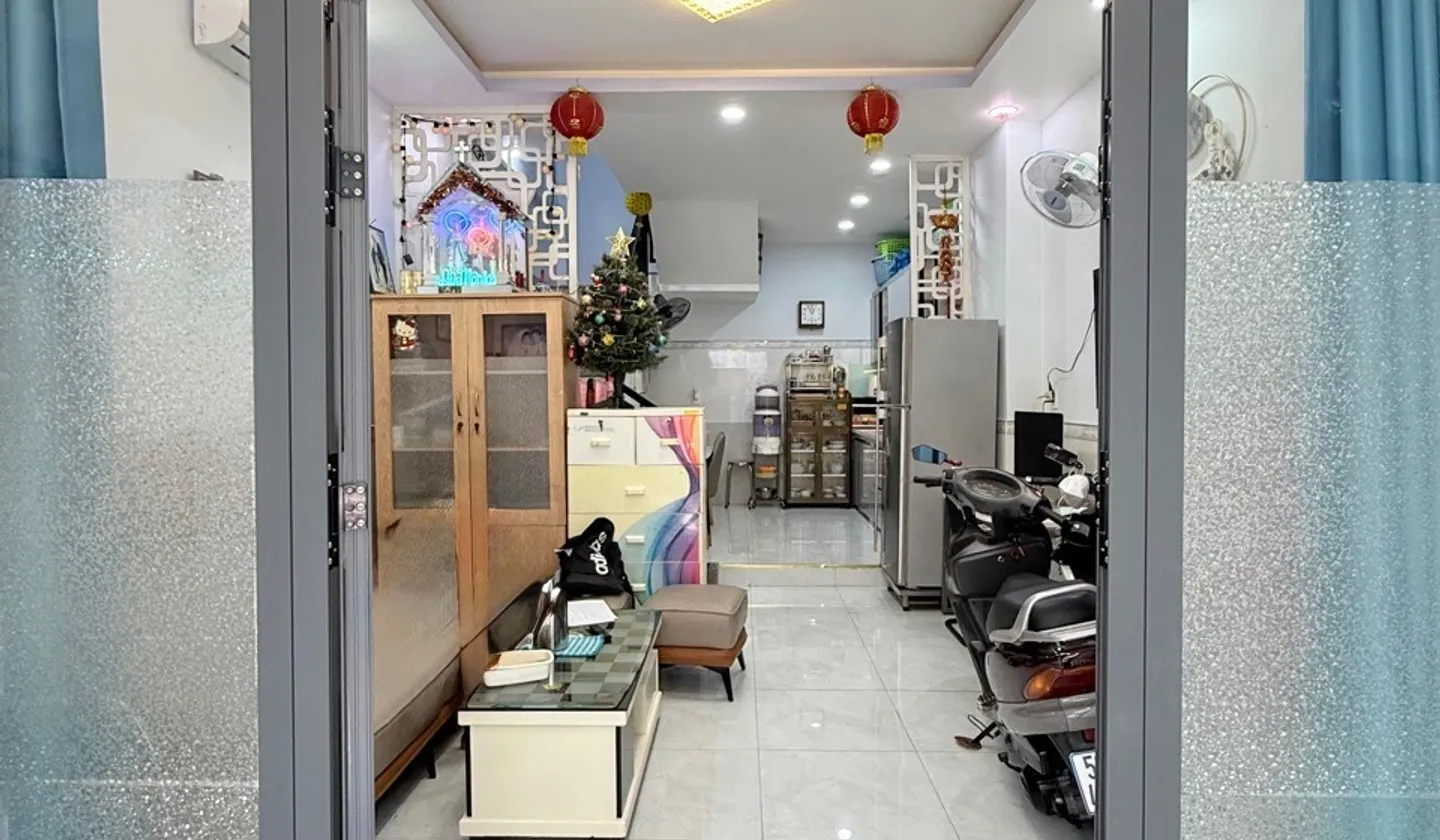 Bán nhà 2 tầng diện tích 37m² tại An Hội Đông, TP.HCM... Bán nhà riêng tại An Hội Đông, Hồ Chí Minh 01