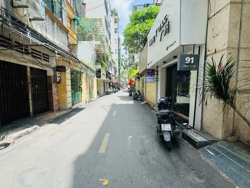 Bán nhà mặt phố Đống Đa 5 tầng, rộng 83.4m², kinh doanh tốt... Bán nhà mặt phố tại Đống Đa, Hà Nội 01