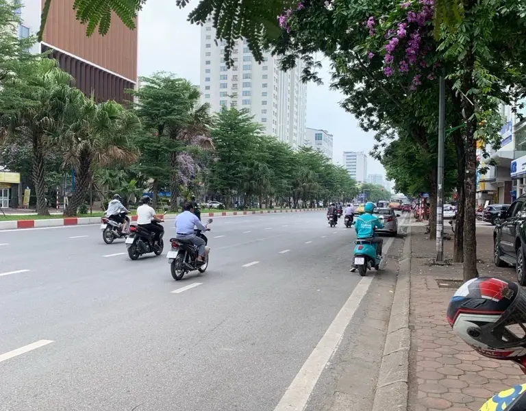 Bán nhà mặt phố Hoàng Quốc Việt – kinh doanh – 6 tầng thang máy... Bán nhà mặt phố tại Nghĩa Đô, Hà Nội 01