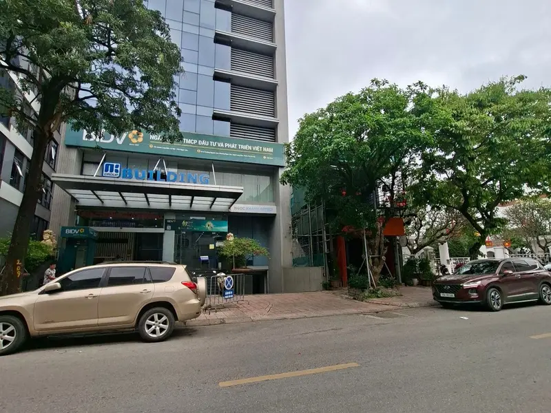 B. Tòa văn phòng mặt phố phường Bồ Đề, HN- tòa nhà 10 tầng diện tích 1059m² mặt tiền 15m, giá rẻ... Bán văn phòng tại Bồ Đề, Hà Nội 01