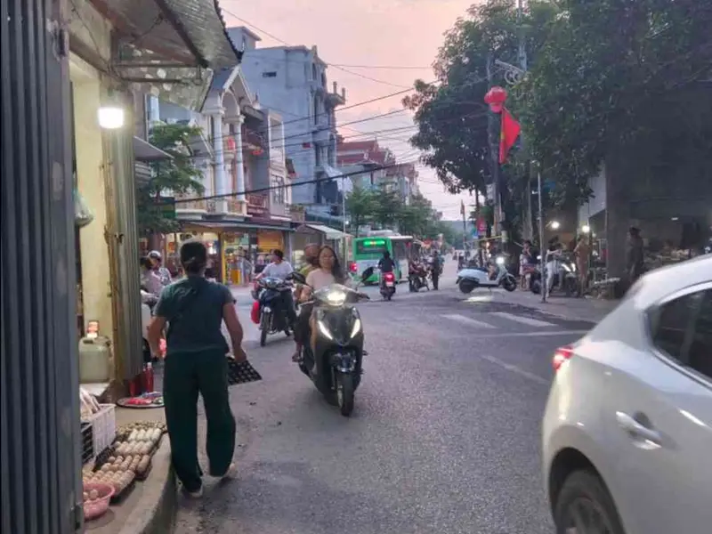 Cơ hội sở hữu nhà mặt phố mặt đường ô tô tại Phượng Nghĩa giá tốt... Bán nhà mặt phố tại Chương Mỹ, Hà Nội 01