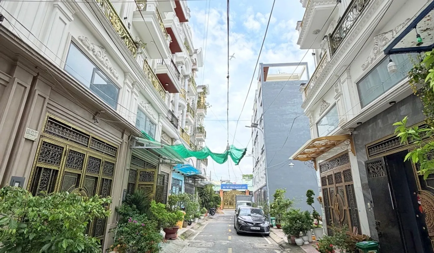Bán nhà riêng 5 tầng tại Bình Hưng Hoà B, Bình Tân - Nhà mới, ô tô đỗ cửa, diện tích 61m2... Bán nhà riêng tại Bình Tân, Hồ Chí Minh 01