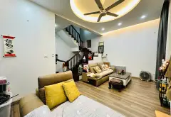 🔥🏡PHÂN LÔ VIP HOÀNG QUỐC VIỆT -67m/72m -4 tầng - Mặt tiền 6m -Ô tô 7 chỗ vào nhà, đỗ cửa ngày đêm... Bán nhà riêng tại Nghĩa Đô, Hà Nội 05