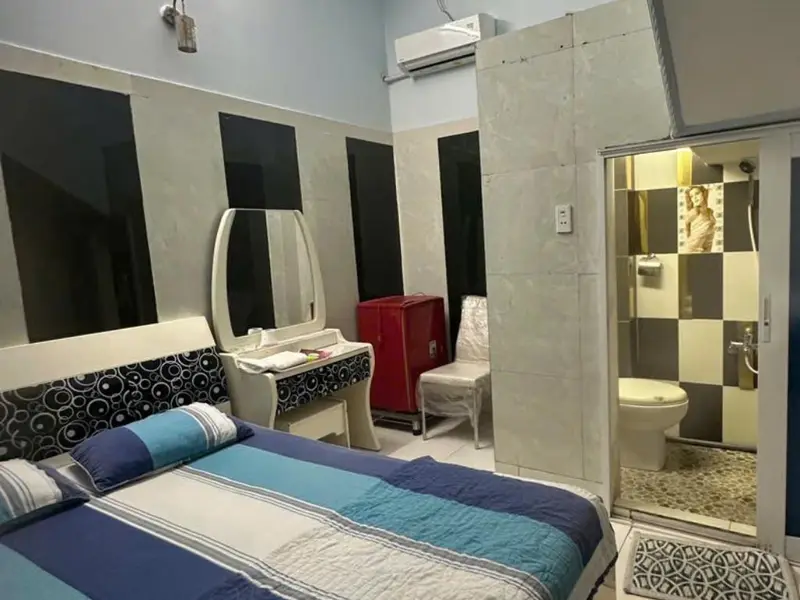 Bán nhà mặt phố 4 tầng khu vực Quận 8, diện tích 80m2, pháp lý đầy đủ... Bán nhà mặt phố tại Bình Đông, Hồ Chí Minh 01