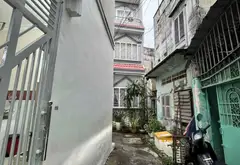 Bán nhà 40m2 2 tầng trung tâm Phú Nhuận, phù hợp xây mới... Bán nhà riêng tại Phú Nhuận, Hồ Chí Minh 01