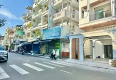 Nhà 3 tầng ngay trung tâm Quận 10 - Xe hơi đỗ cửa, giá hấp dẫn... Bán nhà riêng tại Diên Hồng, Hồ Chí Minh 01