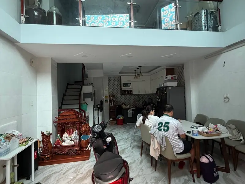 Nhà lô góc xinh xắn, tiện ích đầy đủ tại Gò Vấp... Bán nhà riêng tại Gò Vấp, Hồ Chí Minh 01