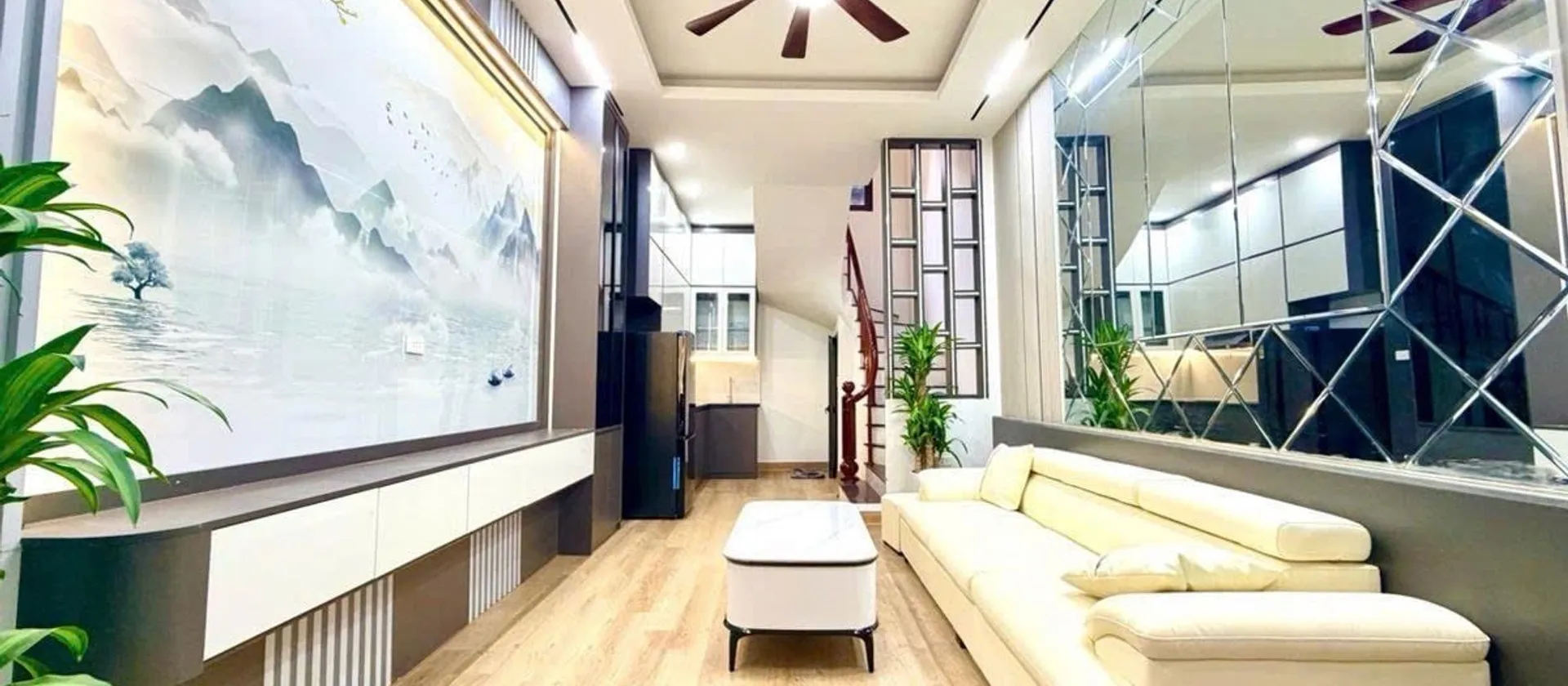 Cơ hội sở hữu nhà 5 tầng mới đẹp full nội thất tại Kim Giang giá tốt hiếm có... Bán nhà riêng tại Định Công, Hà Nội 01