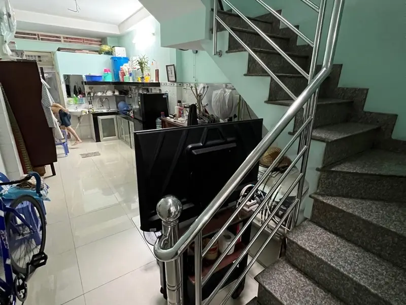 Cơ hội hiếm có sở hữu nhà riêng trung tâm Quận 10... Bán nhà riêng tại Hòa Hưng, Hồ Chí Minh 01