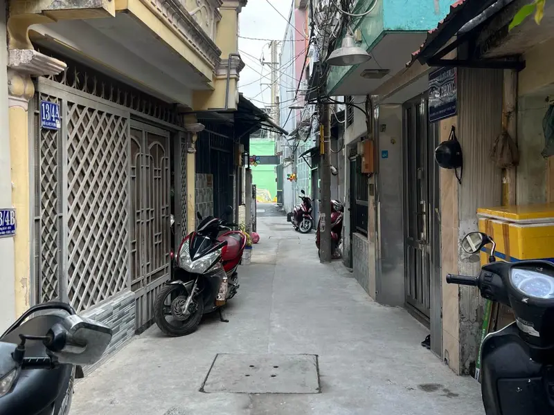 💰 3.85 ti. HIỆP BÌNH NHÀ 2 tầng. 📕SHR. 
sẵn ở ngay 2PN, 2 WC sân để xe. Không quy hoạch.... Bán nhà riêng tại Hiệp Bình, Hồ Chí Minh 01
