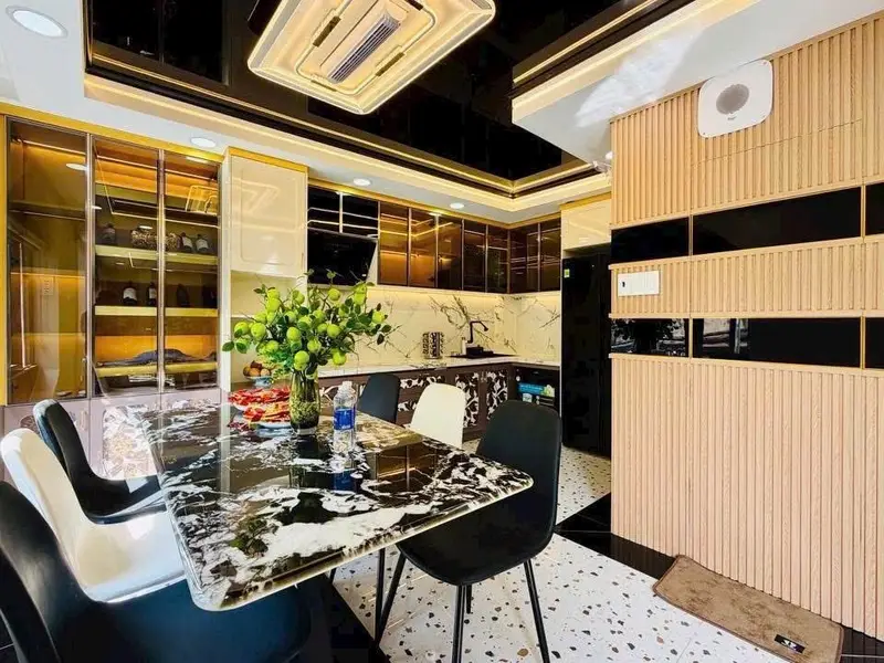 🔥 CHỦ GIẢM 400 TRIỆU – GIÁ MỚI 8,8 TỶ! SIÊU PHẨM HẺM XE TẢI GÒ VẤP
🏡 Kết cấu 1 trệt, 3 lầu... Bán nhà riêng tại Thông Tây Hội, Hồ Chí Minh 01