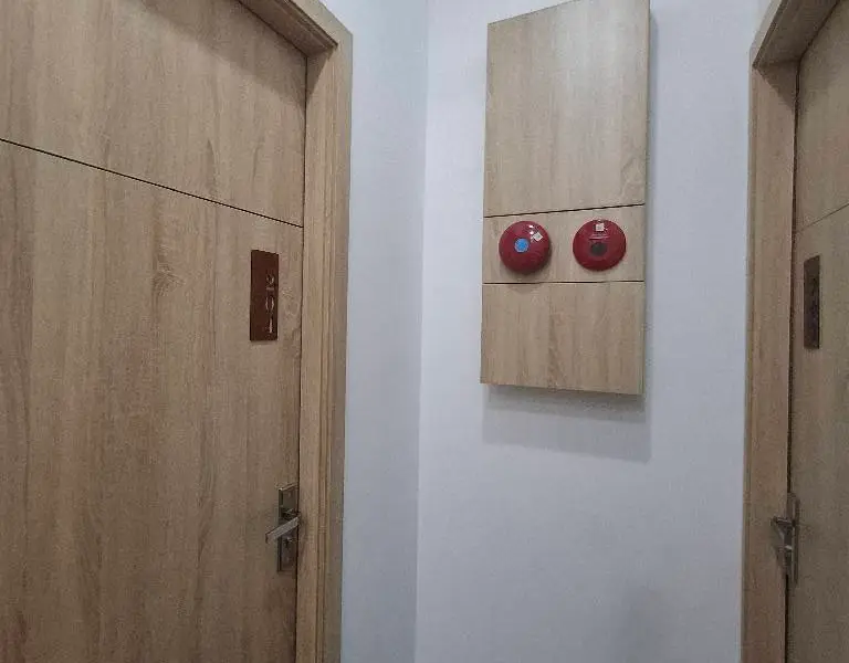 Bán CHDV gần ngay emart Phan Huy Ích. Gồm 16 Phòng Doanh thu 88 triệu/ Tháng... Bán nhà riêng tại An Hội Tây, Hồ Chí Minh 01