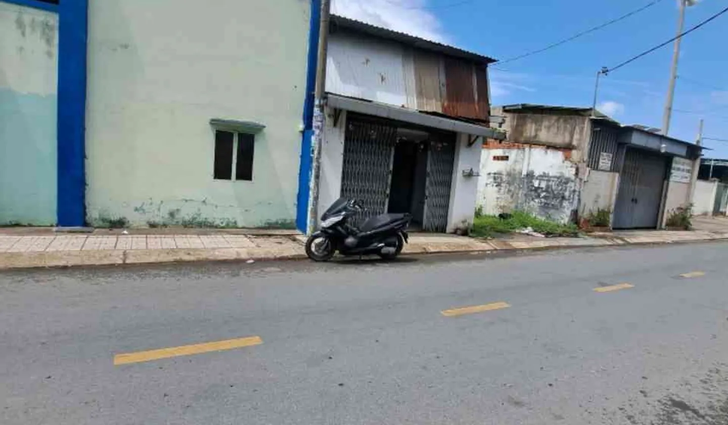 Nhà mặt phố 81,7m² mặt tiền rộng đường nhựa, giá 2,5 tỷ... Bán nhà mặt phố tại Xuân Thới Sơn, Hồ Chí Minh 01