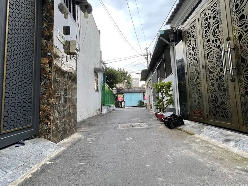 7tỷ xíu 5 phòng ngủ có thang máy hẻm xe hơi nhiều tiện khu vực không thiếu gì nhà mới đẹp... Bán nhà riêng tại Thông Tây Hội, Hồ Chí Minh 01