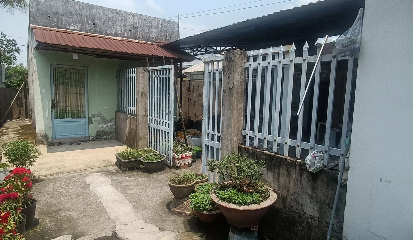 Bán nhà riêng Tân Hiệp 4 diện tích 241 m2 hướng Nam giá 4,4 tỷ... Bán nhà riêng tại Hóc Môn, Hồ Chí Minh 01