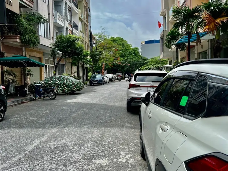 Nhà mặt phố Lê Hồng Phong siêu hiếm vỉa hè ô tô tránh - cơ hội đầu tư vàng... Bán nhà mặt phố tại Gia Viên, Hải Phòng 01