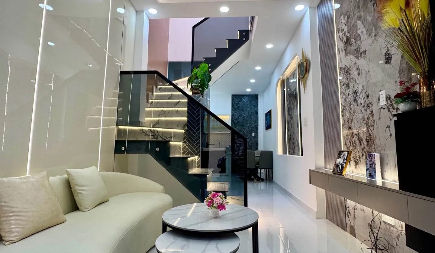 🏡 NHÀ MỚI Ở NGAY • 28.7M² • 2 TẦNG • GÒ VẤP • CHỈ 3.x TỶ | 0979767487 Nhà mới tinh, nội thất đầy đ... Bán nhà riêng tại An Hội Đông, Hồ Chí Minh 01