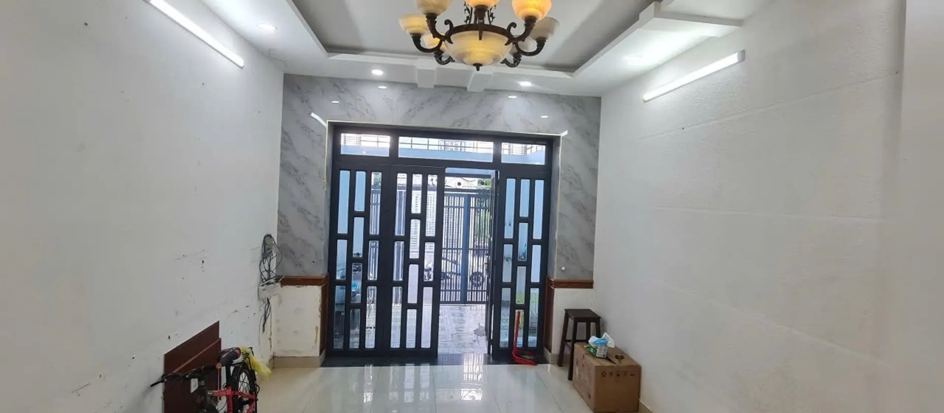 Nhà 3 Tầng Long Trường Giá Hấp Dẫn 4.9 Tỷ... Bán nhà riêng tại Long Trường, Hồ Chí Minh 01