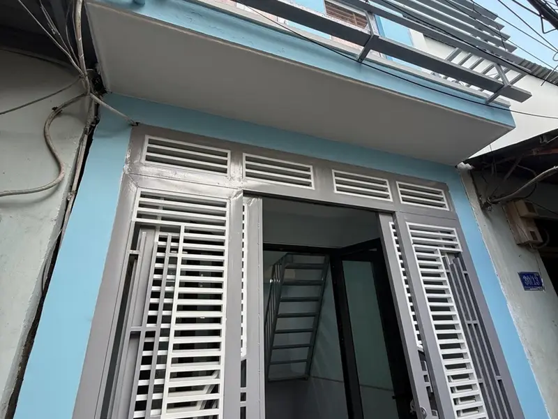 Nhà 2 tầng xinh xắn, giá tốt giữa lòng Thạnh Lộc... Bán nhà riêng tại An Phú Đông, Hồ Chí Minh 01