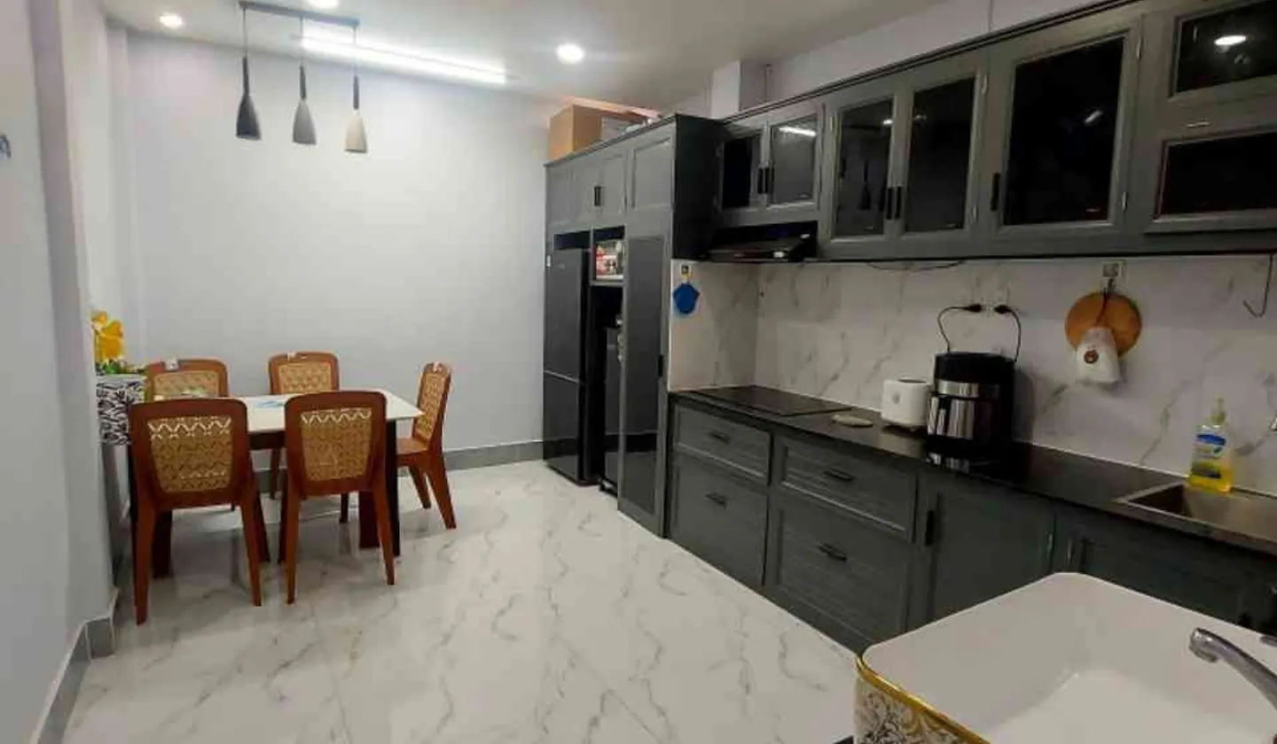 Nhà mặt phố 3 tầng 5 phòng ngủ tại Bình Thạnh, HCM... Bán nhà mặt phố tại Bình Thạnh, Hồ Chí Minh 01