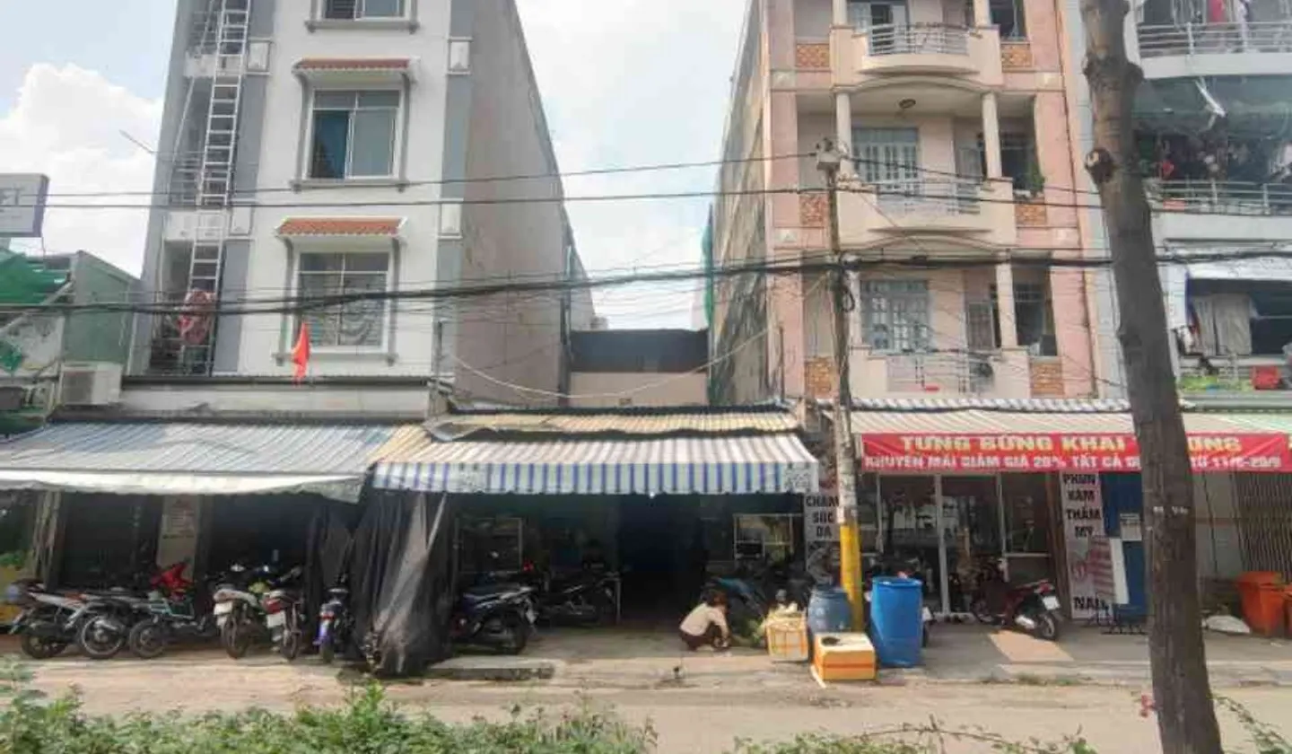Đất kinh doanh sầm uất gần chợ đêm Bà Hom, Bình Tân... Bán đất tại Tân Tạo, Hồ Chí Minh 01
