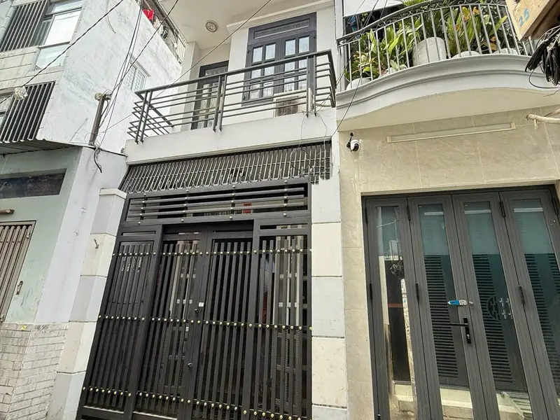 Nhà đẹp Dương Bá Trạc hẻm thông quận 8, rộng 76m2, nhỉnh 8 Tỷ... Bán nhà riêng tại Chánh Hưng, Hồ Chí Minh 01