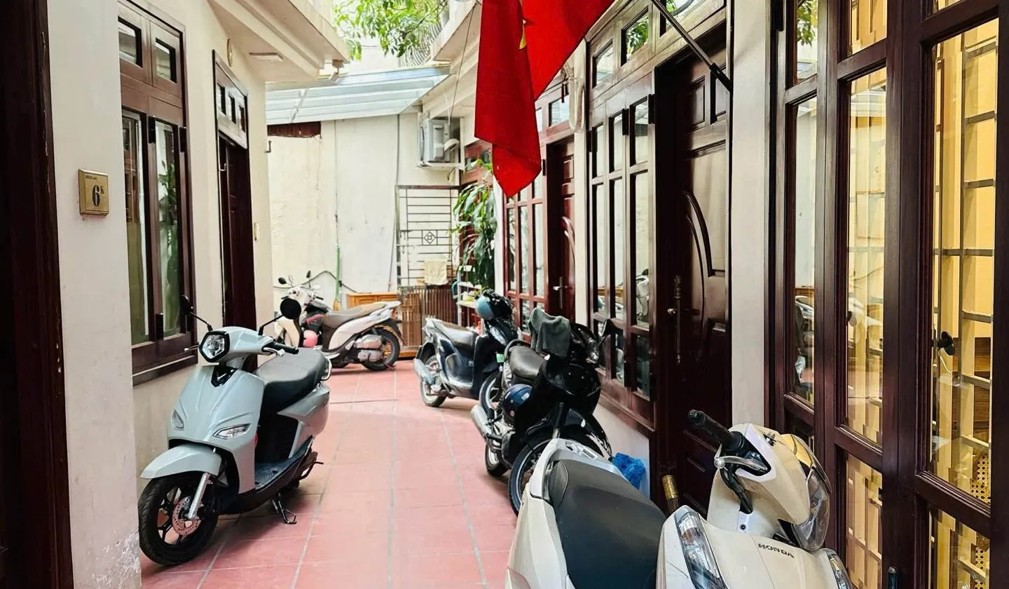 Cơ hội hiếm có: Nhà 5 tầng 3 phòng ngủ tại Thạch Bàn giá chỉ 6,75 tỷ... Bán nhà riêng tại Long Biên, Hà Nội 01